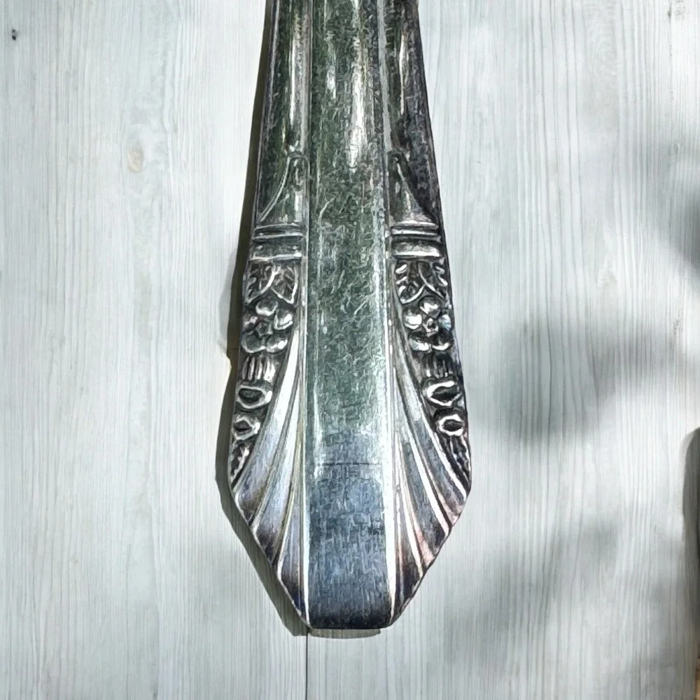 Rogers & Bro XII Sectional IS - Silverplate Flatware - PICARDY 57 Pieces